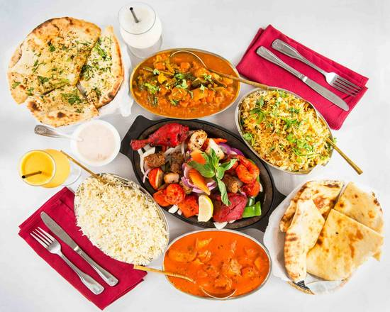 À la carte food options at Vasthyam
